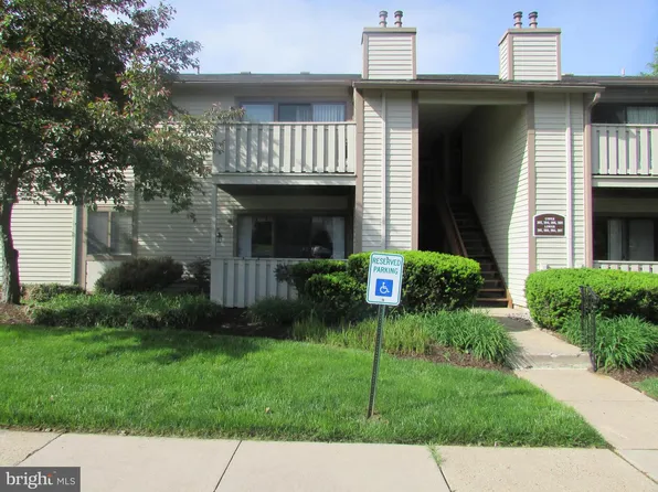 205 Hickory Ct, Lansdale, PA 19446