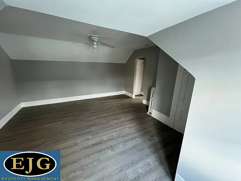 101 Pearl St #3 — Photo 3