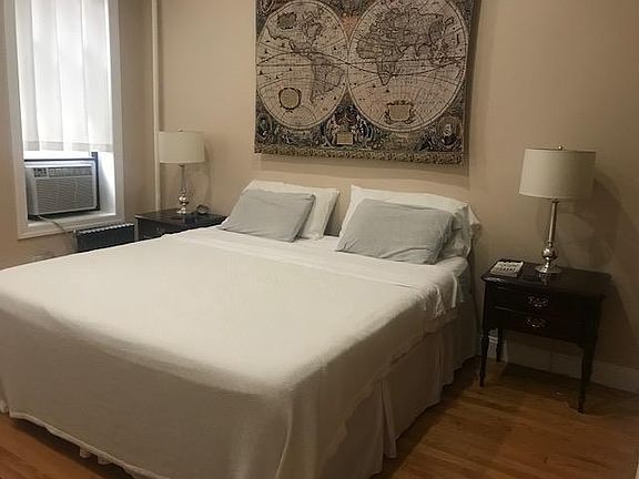2nd image of 965 Lexington Ave APT 3