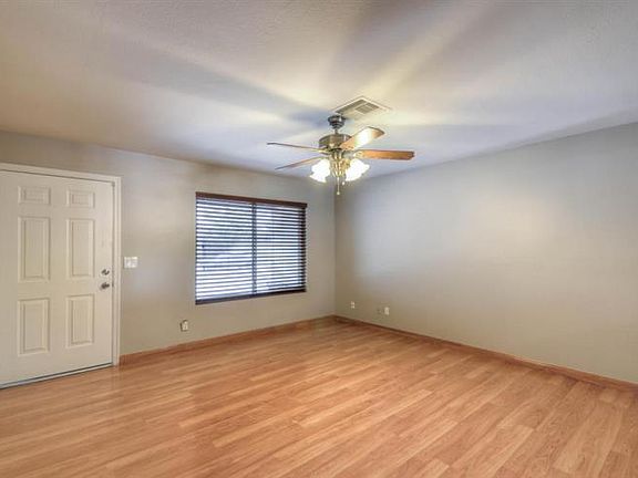 5th image of 5220 W Windrose Dr