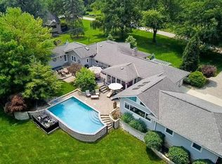 4954 Thornhill Ln, Dublin, OH 43017