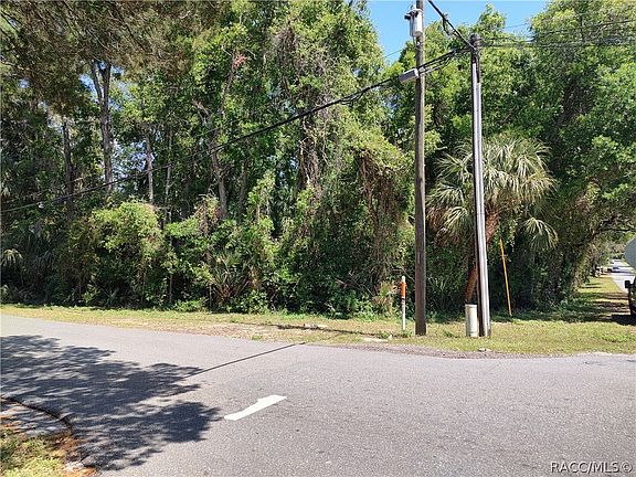 4th image of 755 NE 1st Ter