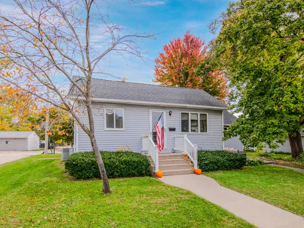 1022 Creve Coeur St, La Salle, IL 61301