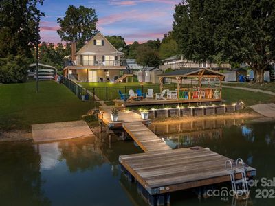 153 Bluewing Ln, Mooresville, NC, 28117