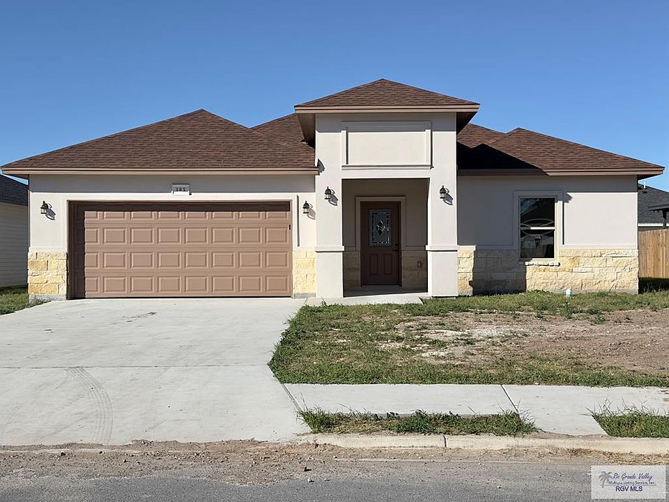 1st image of 305 Dyanez St