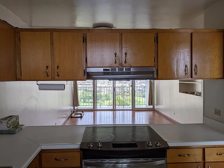1128 Ala Napunani St #1403 — Photo 14