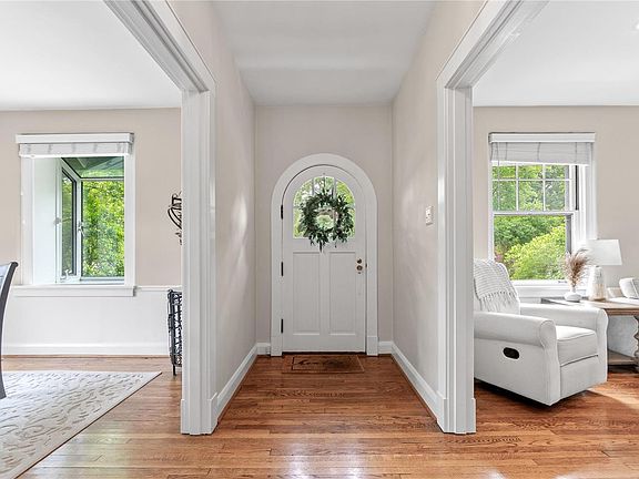 2nd image of 7126 Northmoor Dr