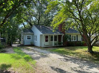 4 Elletson Dr, Greenville, SC 29607