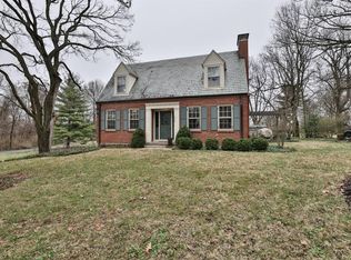 5968 Winton Ridge Ln, Cincinnati, OH 45232