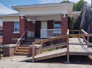 8 Centre Hill Ct, Petersburg, VA 23803