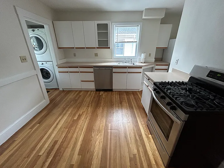 11 Granite St #2 — Photo 1