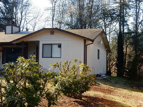 3rd image of 14916 10th Avenue Ct S