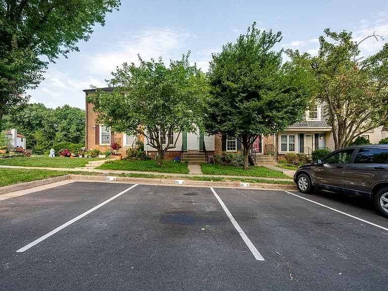 14488 Black Horse Ct — Photo 32