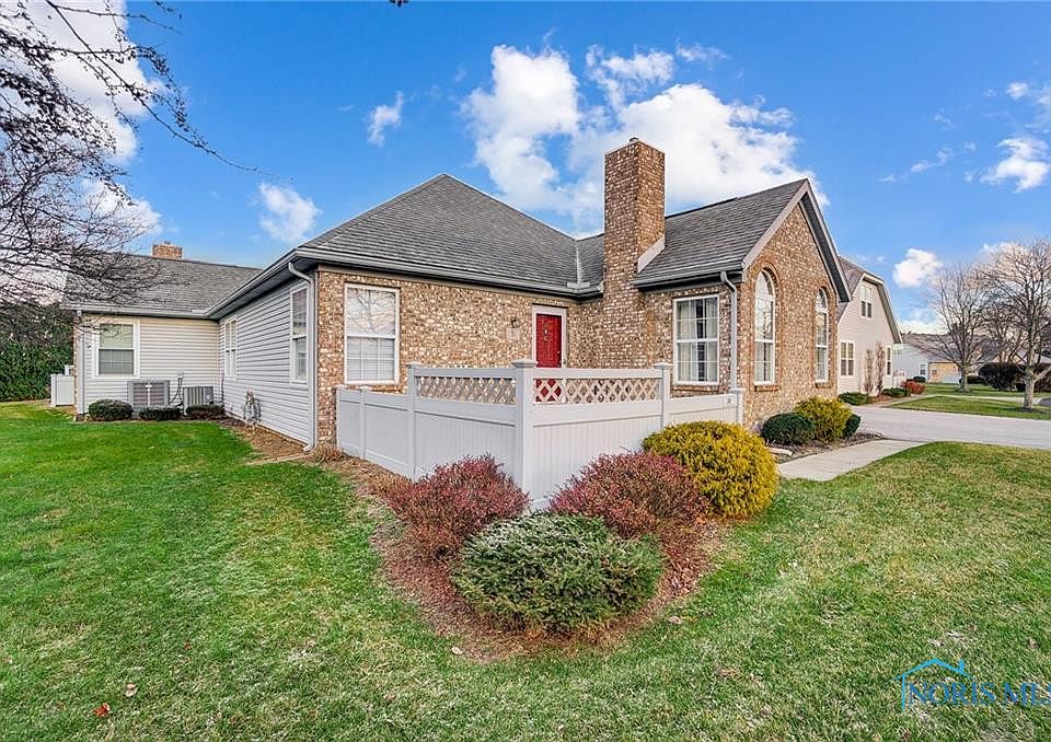 1st image of 31 Foxgate Cir W