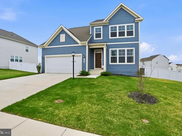 194 Triberg Dr, Charles Town, WV 25414