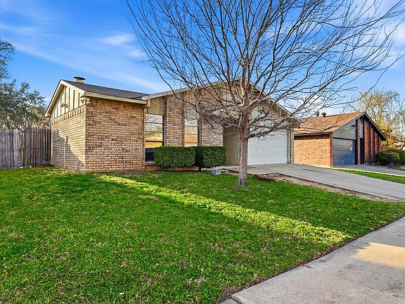 2nd image of 2704 Friarford Rd