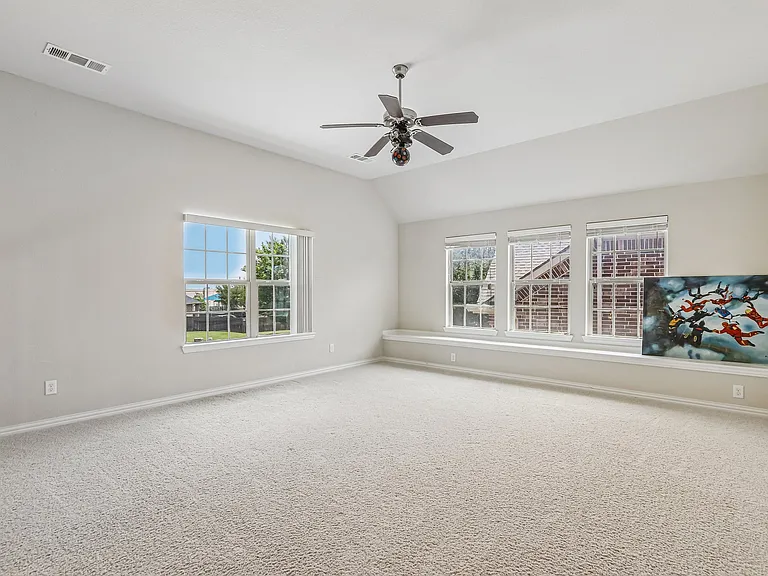 1828 Houghton Dr — Photo 65