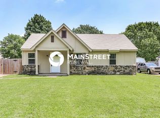 6570 Riverdale Rd, Horn Lake, MS 38637