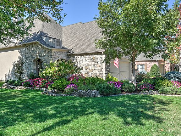 4th image of 5916 W Orlando Cir