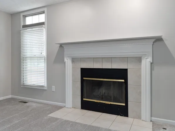 450 Hennigans Grove Rd, Grove City, OH 43123