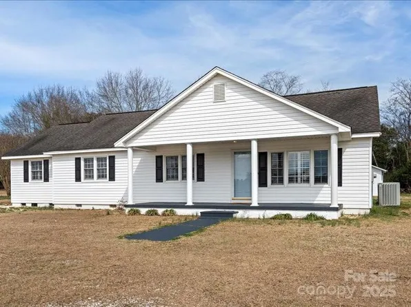 1727 Highway 9 Hwy W, Bennettsville, SC 29512