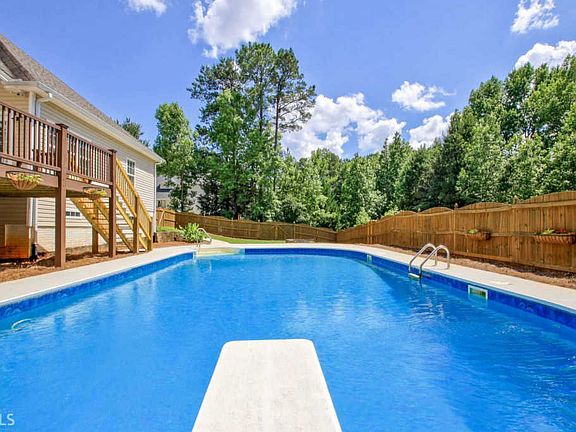 2nd image of 160 Murphy Creek Ln