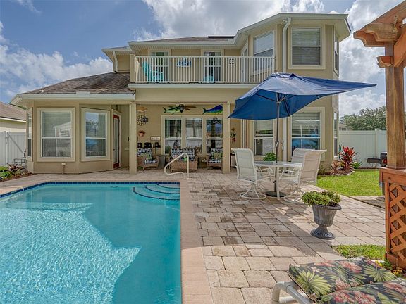 2nd image of 95487 Sonoma Dr