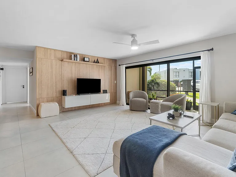 516 Osprey Dr #16B — Photo 21