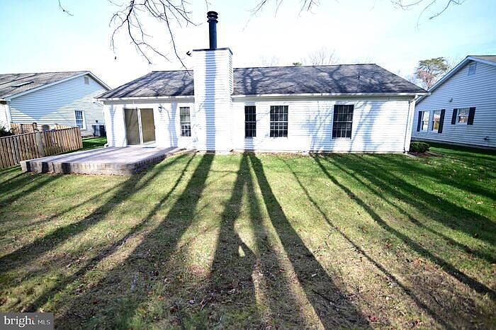 1st image of 813 Parkwood Ave