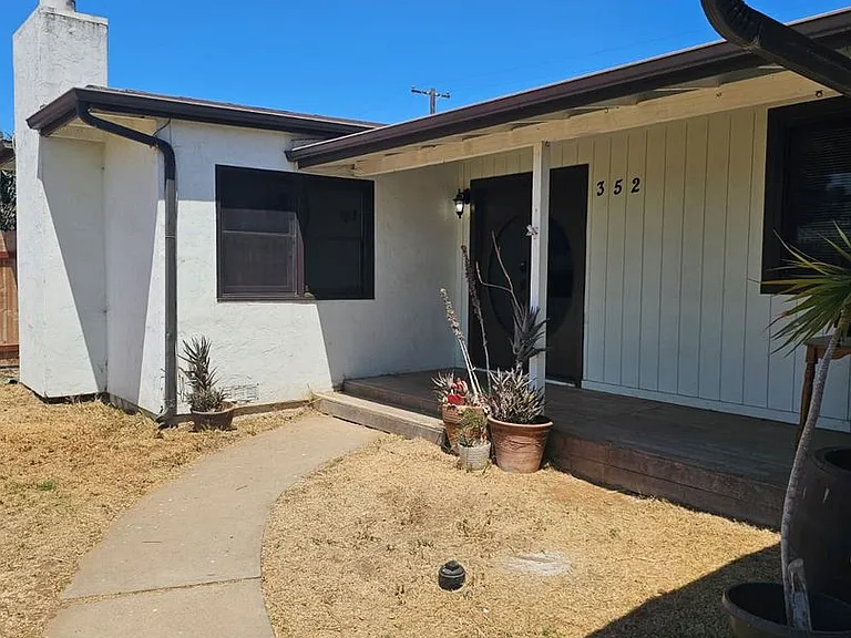352 Bonito Ave — Photo 14