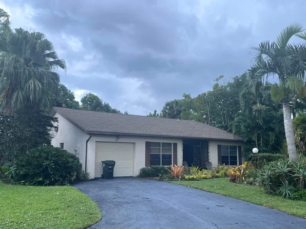 6137 Rainbow Circle, Greenacres, FL 33463