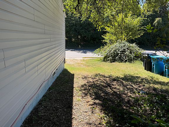 2nd image of 725 Orange Ave NW Unit 2