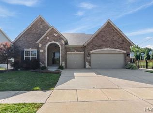 6222 Beyes Ln, Saint Louis, MO 63129