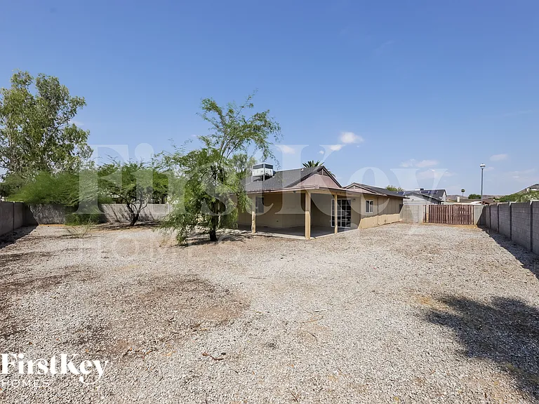 4745 W Morrow Dr — Photo 14