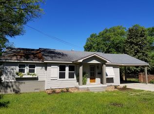 319 S 8th St, Eunice, LA 70535