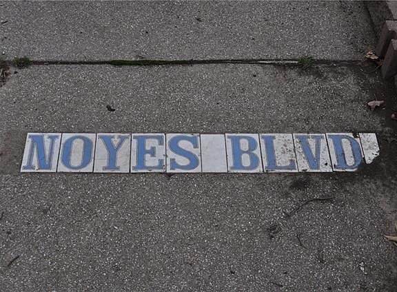 2nd image of 615 N Noyes Blvd