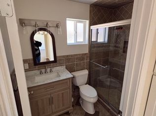 4946 8th St #D, Carpinteria, CA 93013