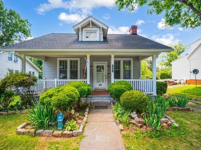 1401 Liggates Rd, Lynchburg, VA, 24502
