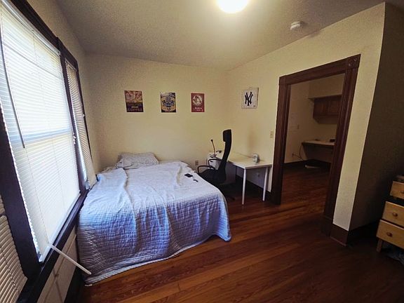 5th image of 500 W College Ave #3