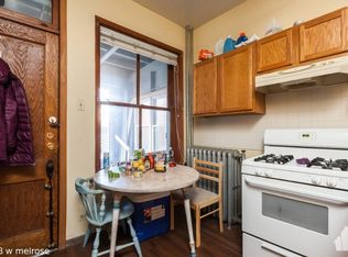 1518 W Melrose St #1828, Chicago, IL 60657