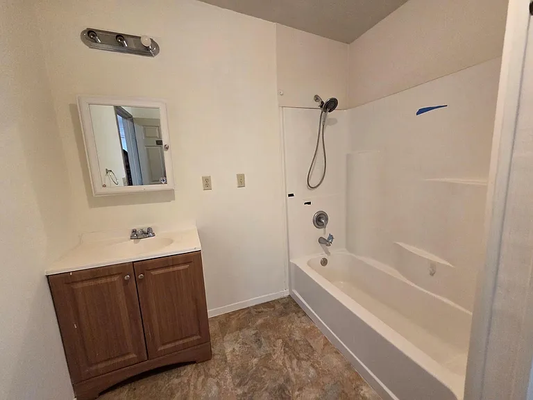 22884 Oakmont Dr — Photo 20