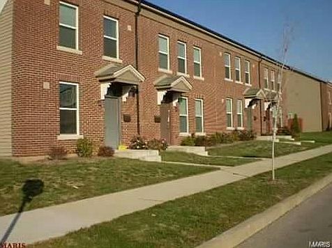 1st image of 719 Dickson St