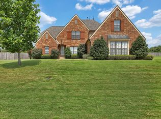 14296 Cantwell Dr, Olive Branch, MS 38654