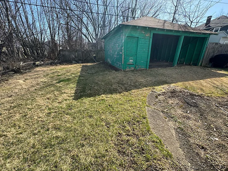 839-841 Allison Ave — Photo 36