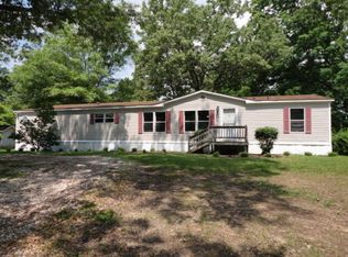 9830 Old Stage Rd, Huntingdon, TN 38344