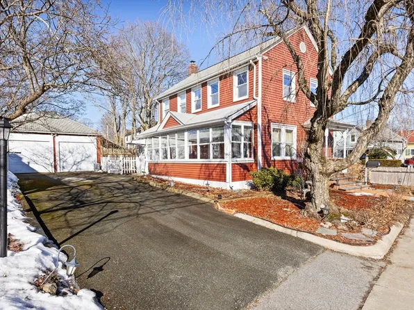 218 East St, North Attleboro, MA 02760