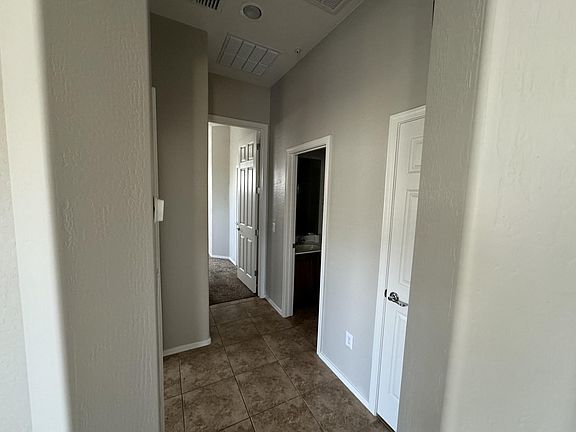 4th image of 15240 N 142nd Ave Unit 2126