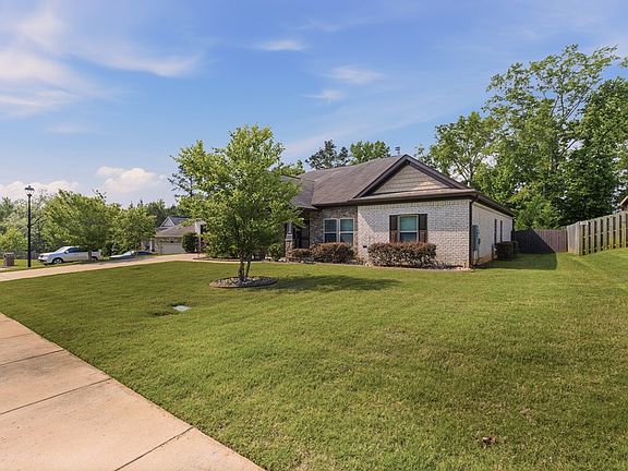 2nd image of 9926 Woodland Creek Ct