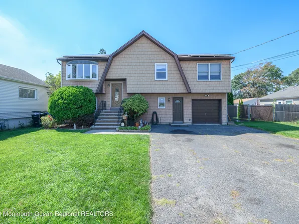 179 Hudson Avenue, North Middletown, NJ 07748