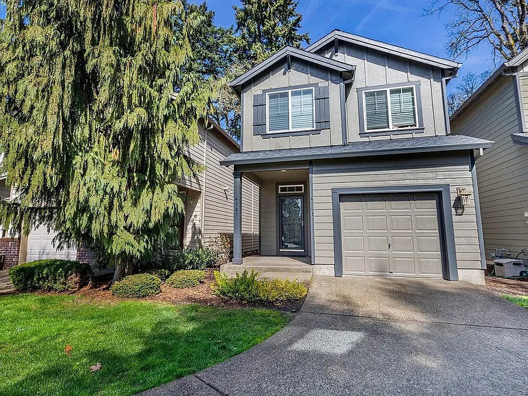 4581 SE Satinwood St — Photo 1